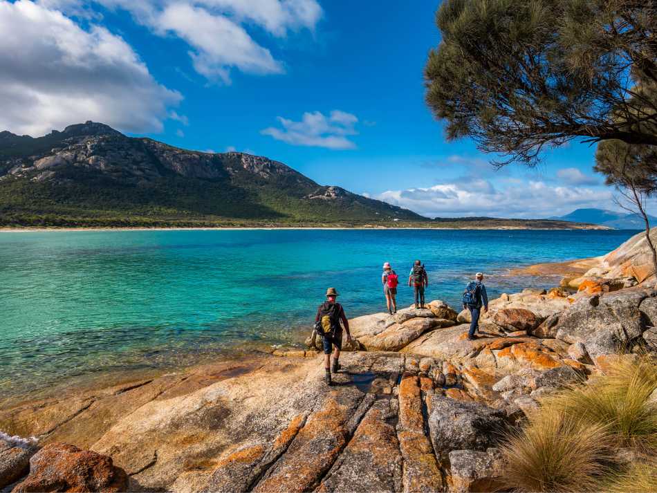 Hiking the stunning Flinders Island coastline | Lachlan Gardiner