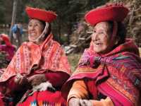 Quechua women of Huilloc |  Mark Tipple